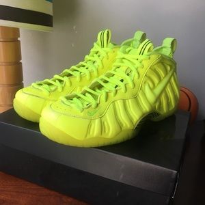Air Foamposite Pro - Volt